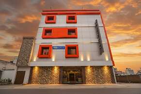 Fabhotel Vedanta Inn