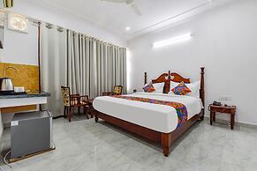 FabHotel Umrao Haveli With Pool