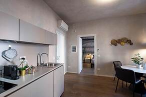 Verona Romana Apartments