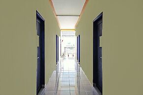 SPOT ON 91791 Homestay Surya Syariah