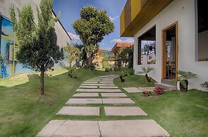 Hoa May Hotel