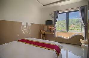 Hoa May Hotel