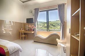 Hoa May Hotel