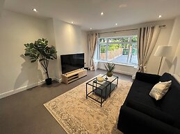 4 Beds House Coventry Sleep 7 With 3parking Spaces