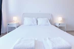 Gorgeous Apt w Magical View GC 3332-02