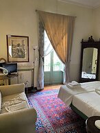 Barus House