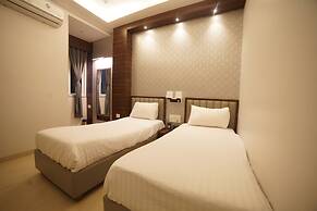 HOTEL MAYUR