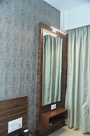 HOTEL MAYUR