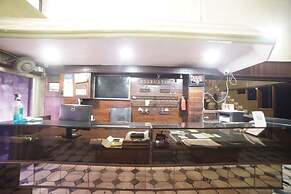 HOTEL MAYUR