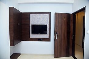 HOTEL MAYUR