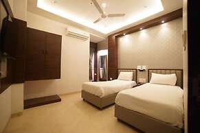 HOTEL MAYUR