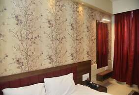 HOTEL MAYUR