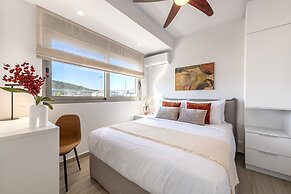 Phaedrus Living Luxury Penthouse Potamianou
