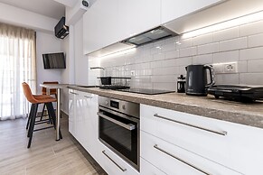 Phaedrus Living Luxury Penthouse Potamianou