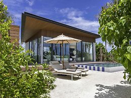 SO/ Maldives