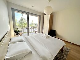 Tranquil Oasis Relax and Unwind ID202