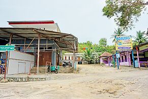 OYO 92183 Komang Resort Klayar