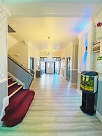 The J & S Hotel