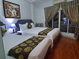 SOUTH GATE HOTEL
