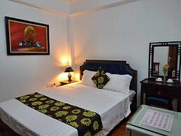 SOUTH GATE HOTEL