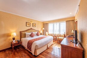 SOUTH GATE HOTEL