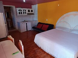 HOSPEDAJE BARATO MI CASITA DE COLORES