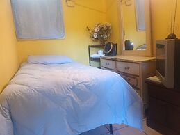 HOSPEDAJE BARATO MI CASITA DE COLORES