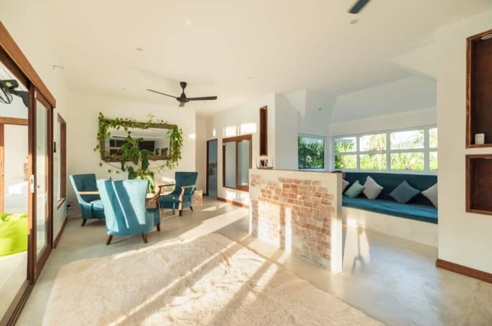 Dreamland Residence