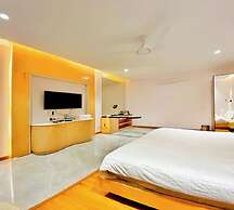 Grand 5 Resort