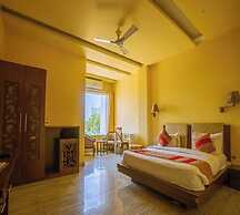 Grand 5 Resort