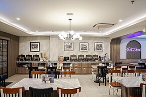 Front One Boutique Hotel Taman Anggrek