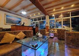 Hotel Kunja