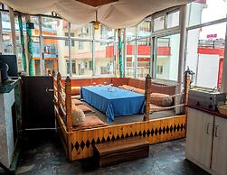 Hotel Kunja