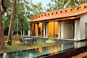 Baymaas Lake house