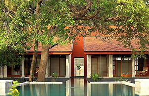 Baymaas Lake house