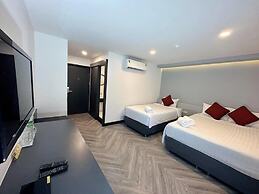 14 Sathorn hotel