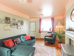 12 Brynffynnon