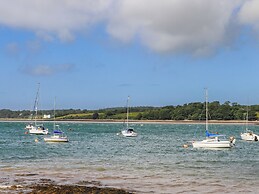 12 Brynffynnon