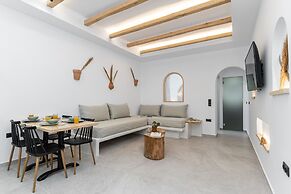 Adama's Suites Naxos