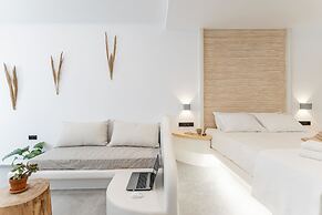 Adama's Suites Naxos