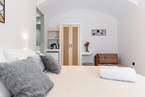 Adama's Suites Naxos