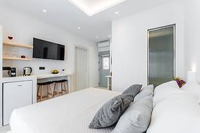 Adama's Suites Naxos