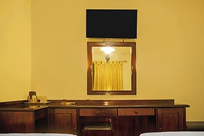 Collection O 92690 Hotel Limas