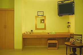 Collection O 92690 Hotel Limas