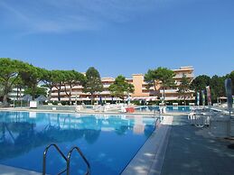 Lovely Studio With 12 Shared Pools - Beahost