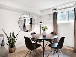 Charm 3 - Cozy 1-bdr Apt With Shared Garden