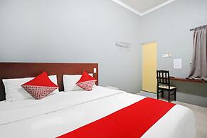 OYO 90359 Sbh Residence