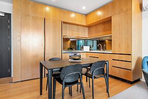 Beautiful and bold 1 bed retreat