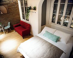 Lastarria Suites