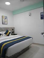 TOUR INN